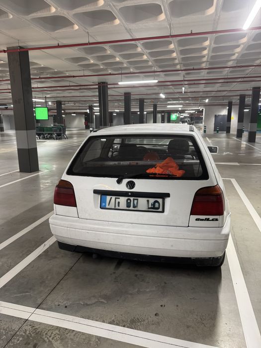 Golf 3 1.9 D de 1995  - O homem não é bonito, mas trabalha bem