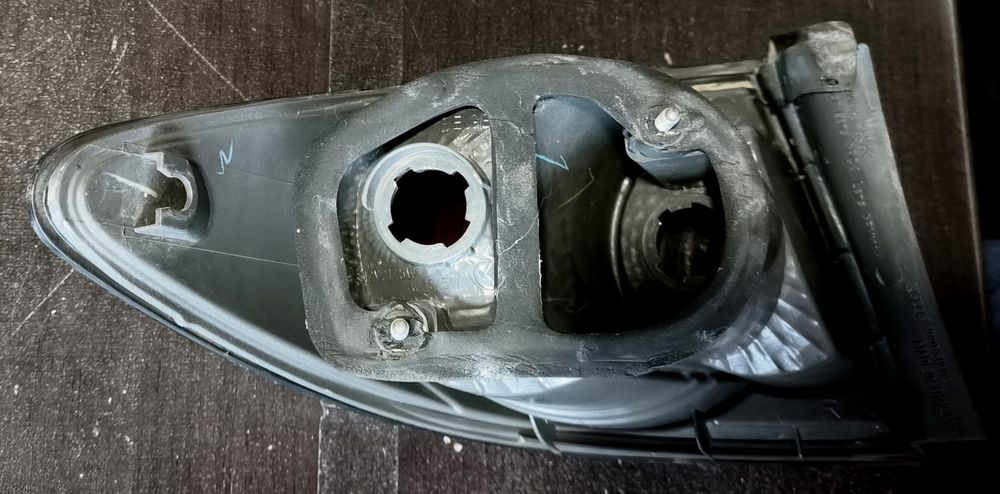 Farolim Mazda 6   2002-2008