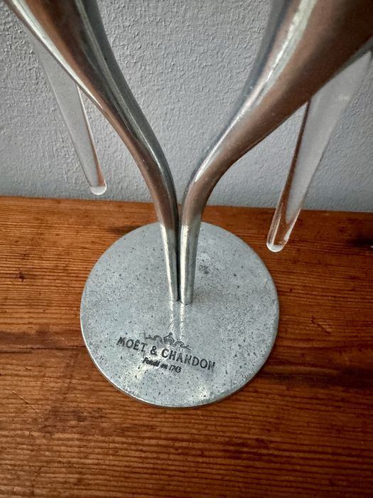 Moêt & Chandon 6 flutes e 12 suportes lindos