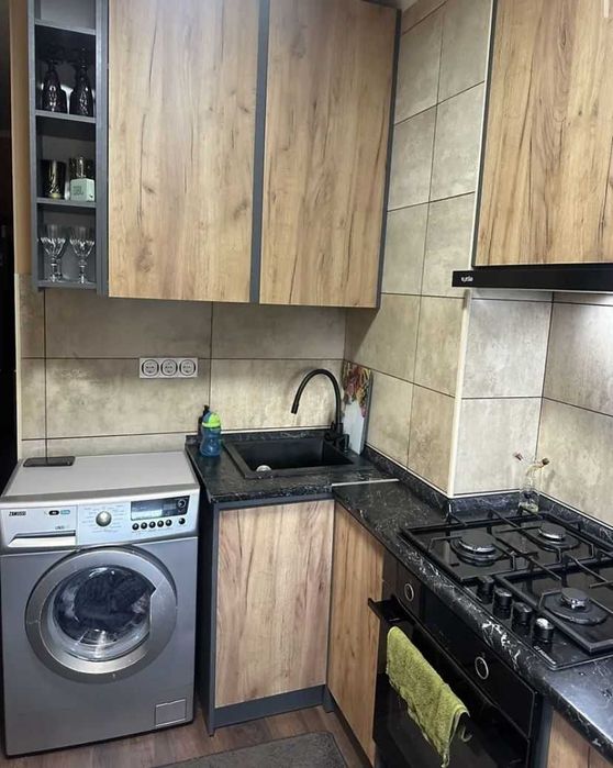 1к квартира з сучасним ремонтом