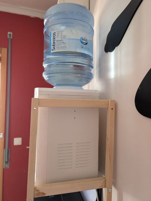 Dispensador de Água / Refrigerador