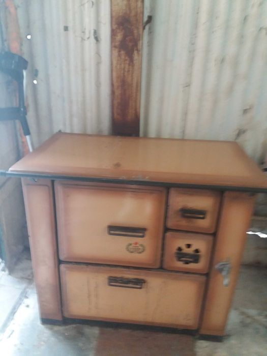 Fogão de lenha e salamandra