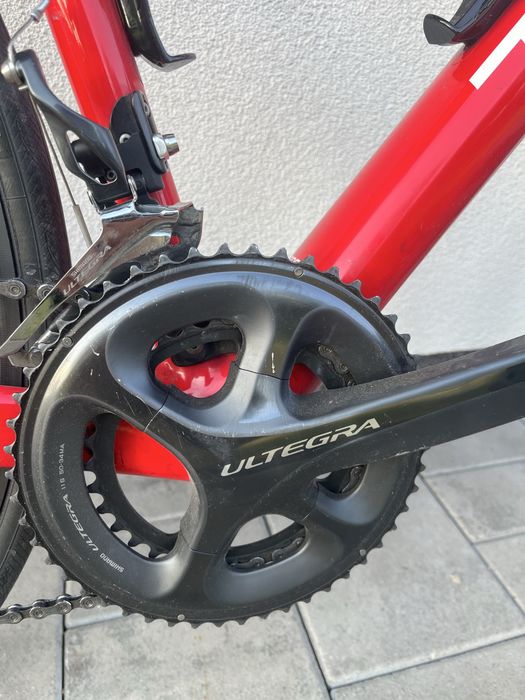 Rower szosowy TREK Carbon wraz z zapasowymi kołami