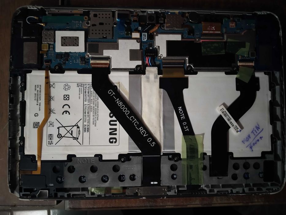 Планшет Samsung GT-N8010