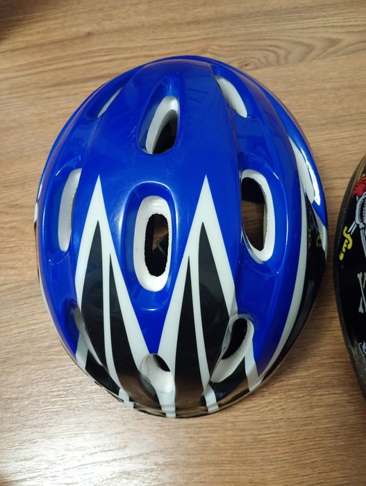 Kaski rowerowe r.XS/S  i L