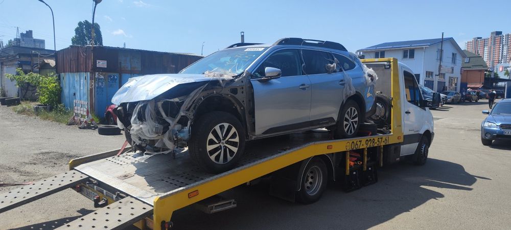 Субару Аутбек( 6 поколение )2020 2.5авт 52000км