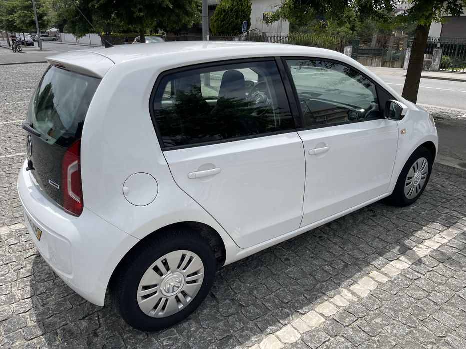 Volkswagen Up 1.0
