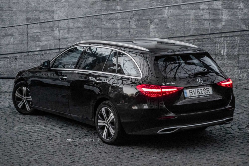 Mercedes-Benz C 300 e T 9G-TRONIC Avantgarde