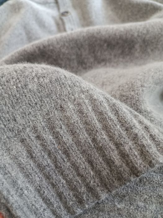 Светр вовняний від Dubarry