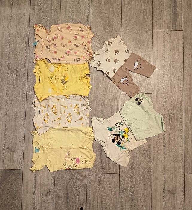 Zestaw ubranek dla dziewczynki r. 62