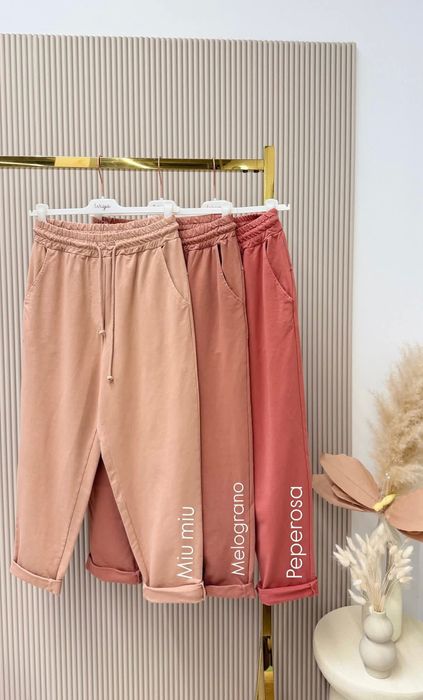 Spodnie damskie Wiya z patką różne kolory