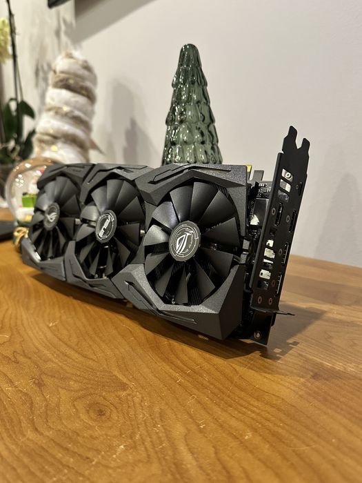 Karta graficzna RTX 2070 8gb Asus Strix TYLKO ODBIÓR OSOBISTY