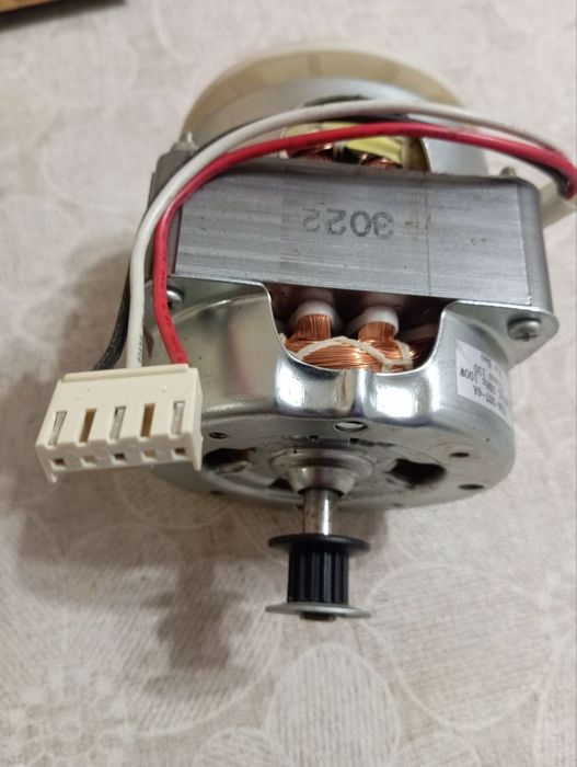 Мотор для хлібопічки