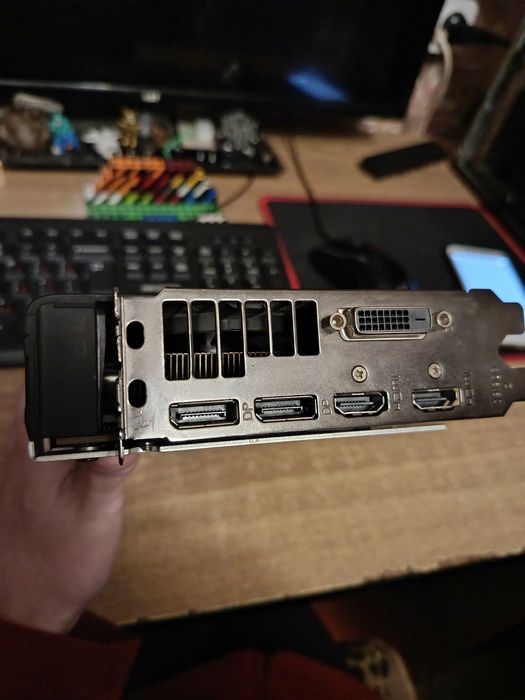 Видеокарта Sapphire RX 470 4GB Nitro+