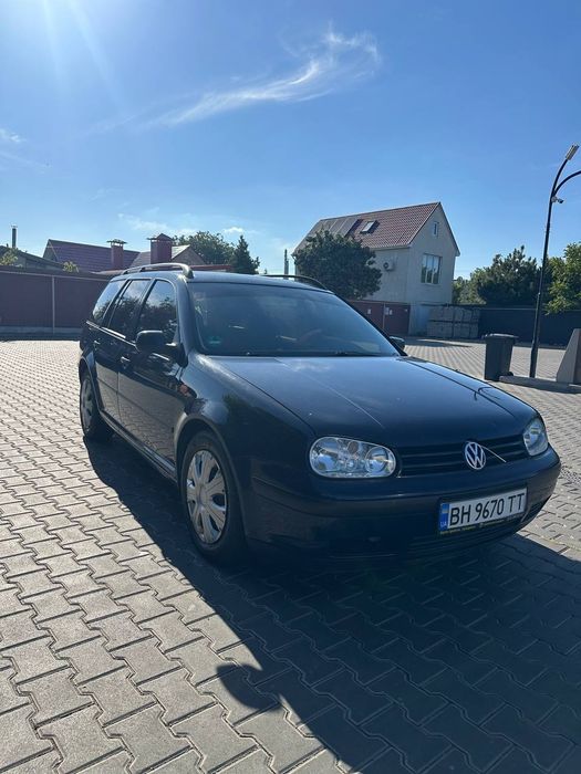 Продам Volkswagen Golf 4