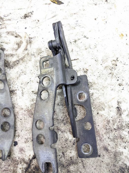 BMW 5 E39 Zawias Zawiasy Maski Pokrywy Silnika Komplet