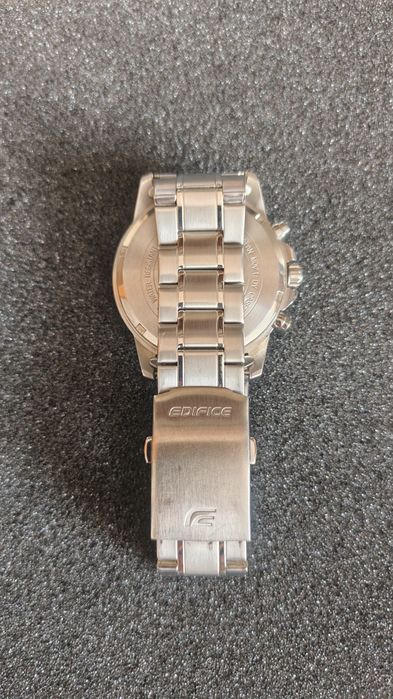 Наручний годинник Casio Edifice