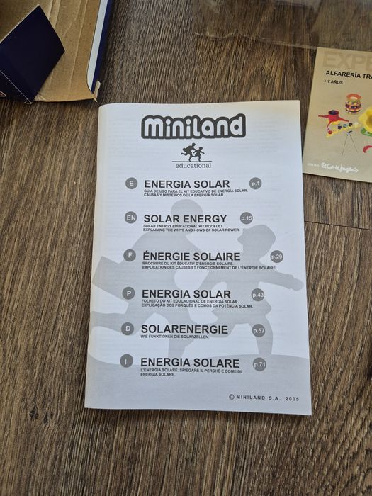 Jogo educativo kit energia solar, completo, como novo