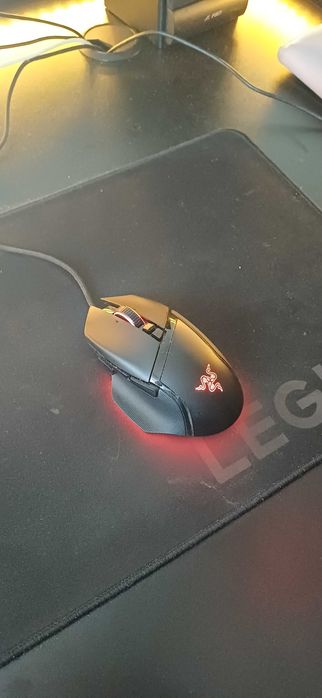 Мышка игровая и наушники райзер