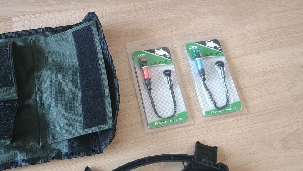 Zestaw karpiowy Rod pod Jaxon Solid Carp + Sygnalizatory Jaxon XTR Carp 2+1 + Hangery 2szt.