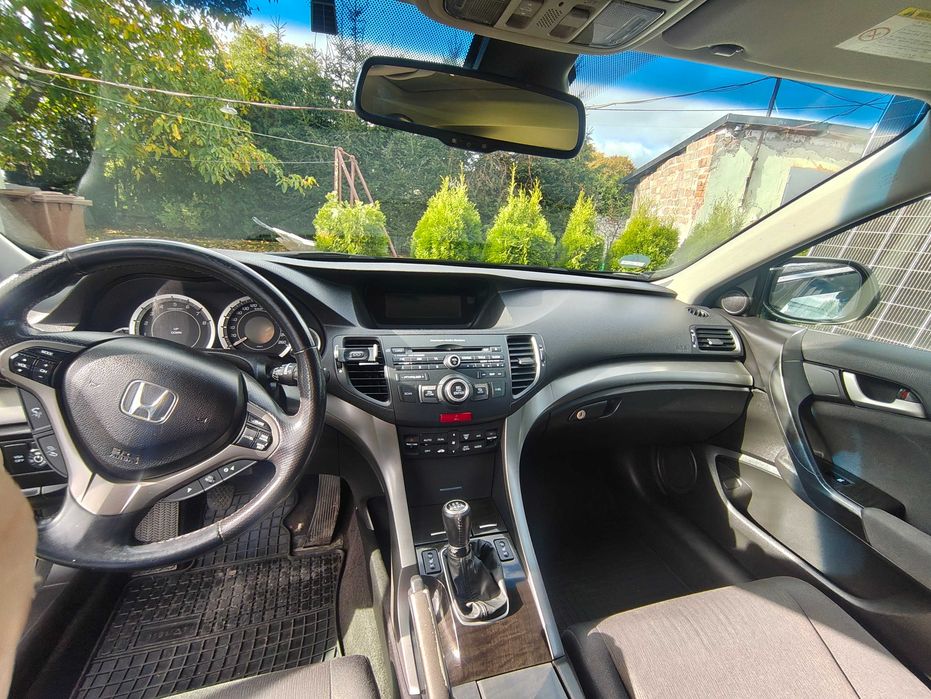 Honda Accord 2.0