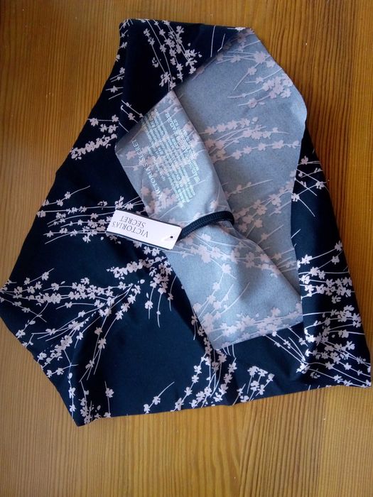 Трусики Victoria Secret, Small, чорний та блідо-рожевий