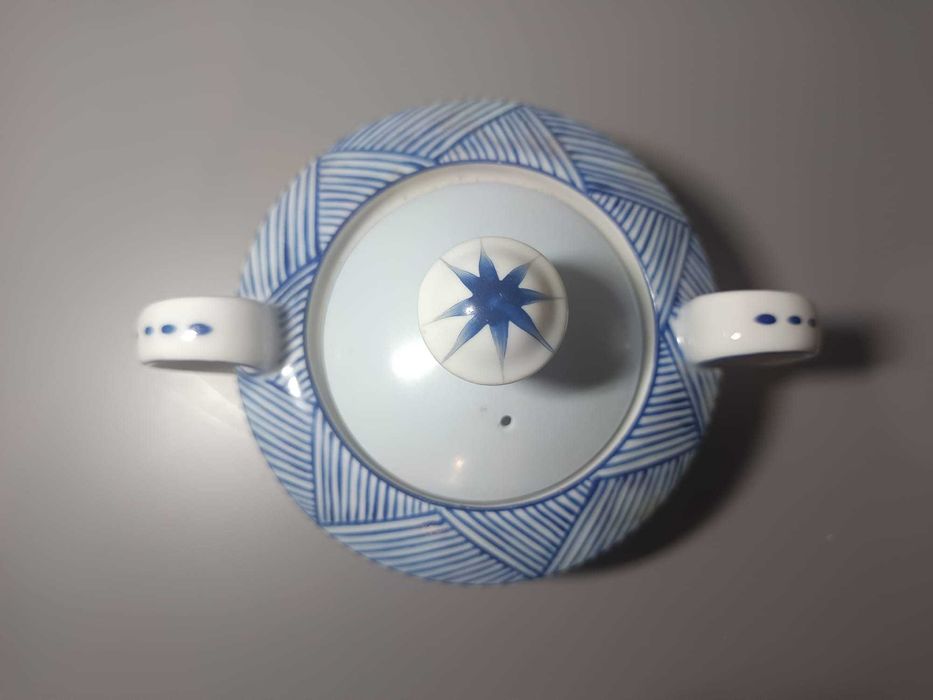 Cojunto Leiteira e Açucareiro - Porcelana Vista Alegre (1924–1947)