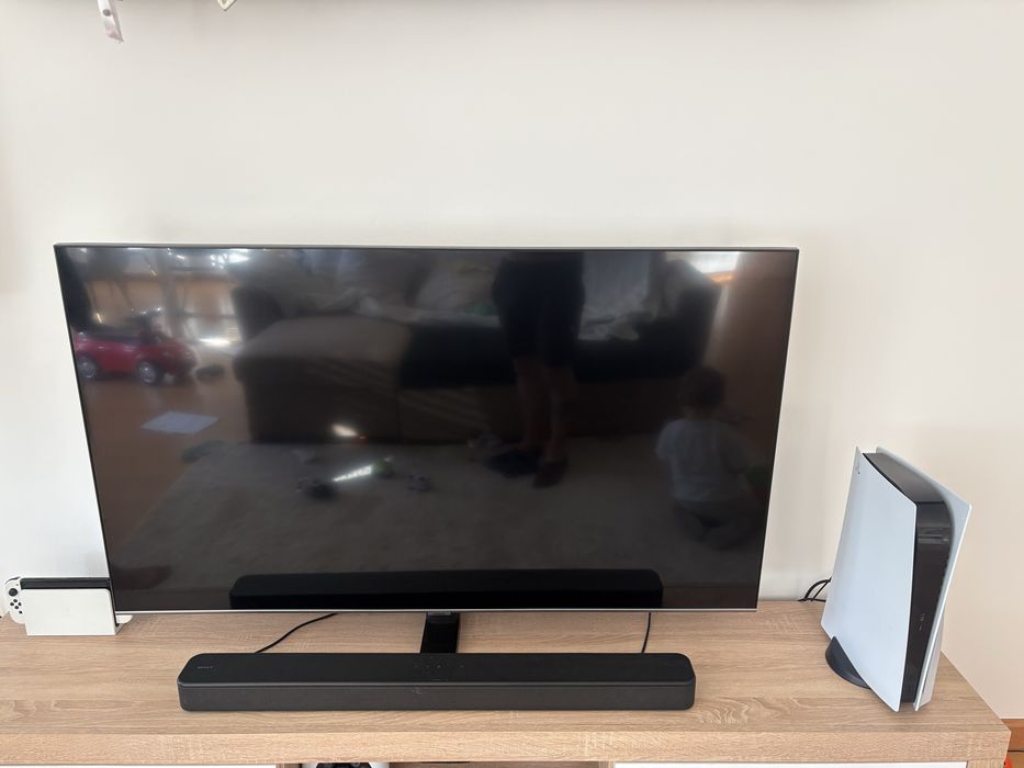 Samsung QLED 55" QE55Q75T 4K – Excelente estado