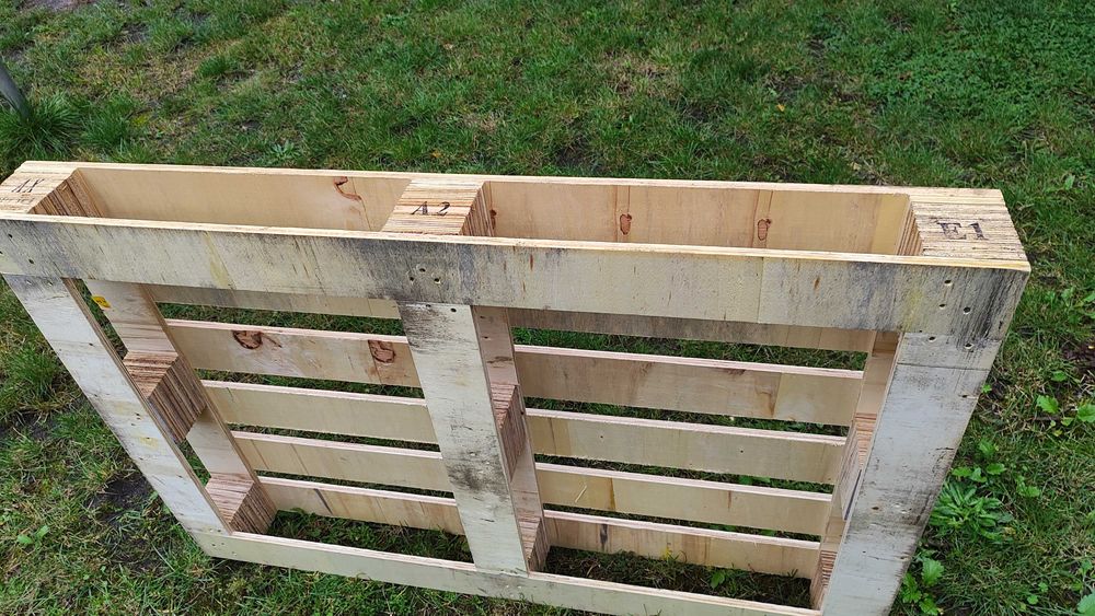 paleta drewniana mala