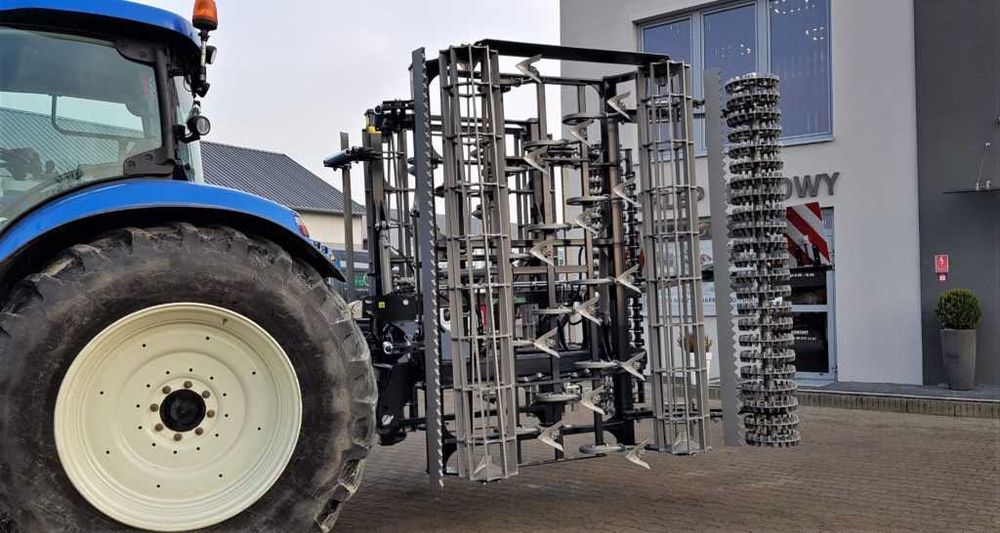 Kompaktowy Agregat Uprawowy UPH Agro-Tom