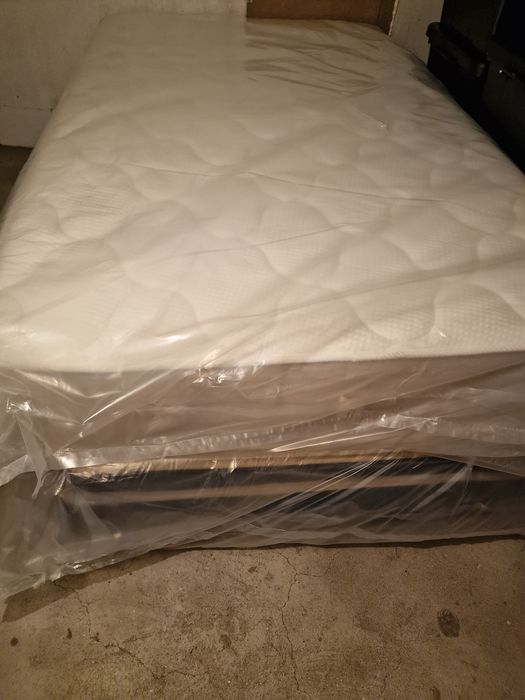 Vendo colchões novos 200x120