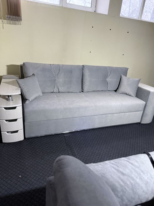 Продам диван новый