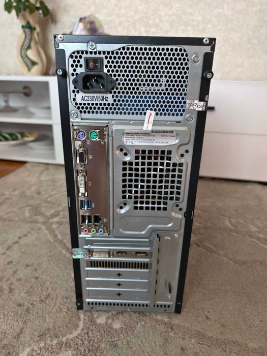 Системний блок i3-6100 HD6700 1gb SSD/HDD 8gb ddr4