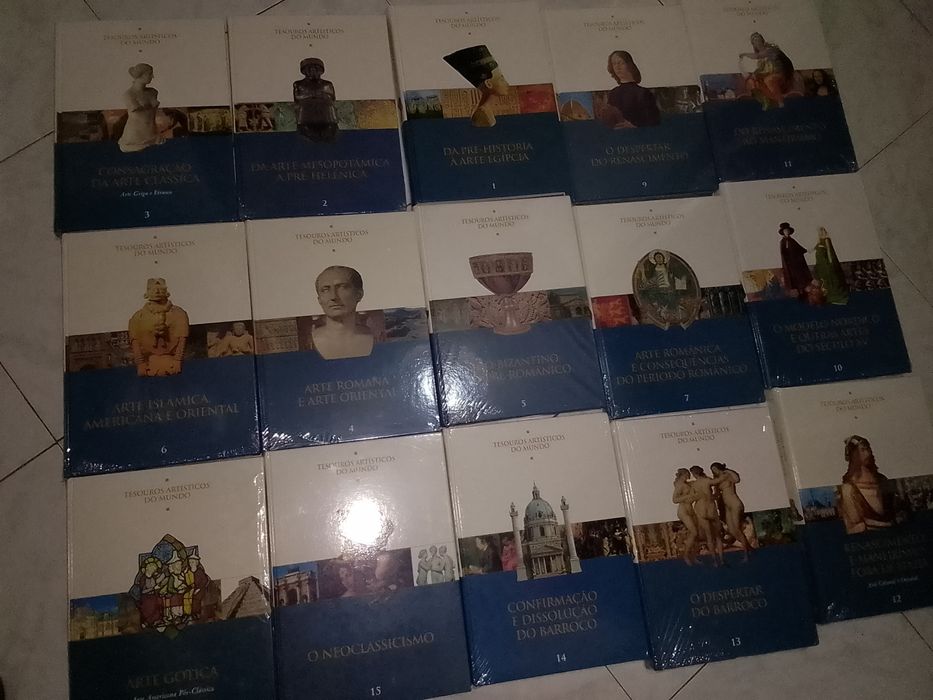 Coleção de Livros Tesouros Artísticos do Mundo