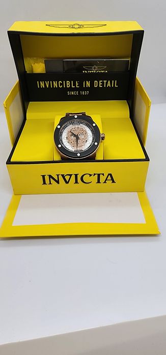 Годинник Invicta