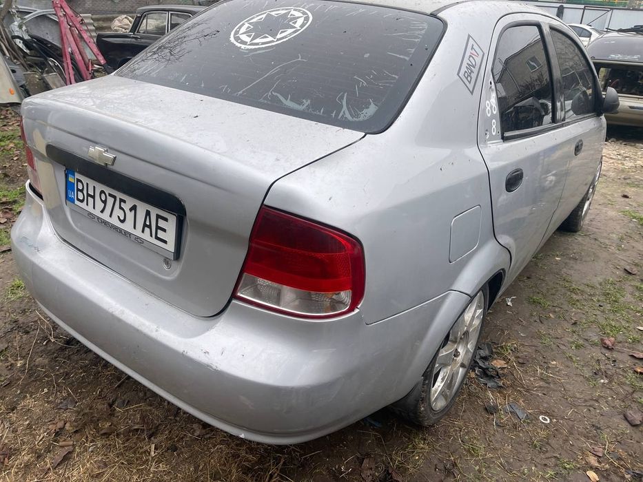 Разборка Aveo t200