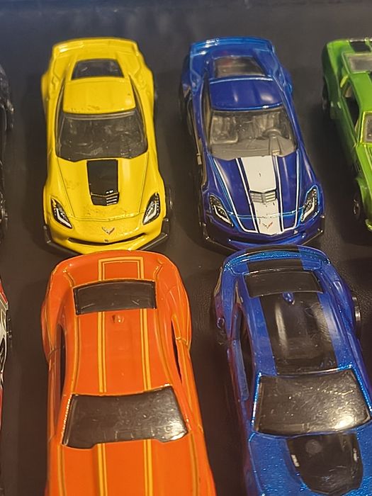 Hot wheels samochodziki