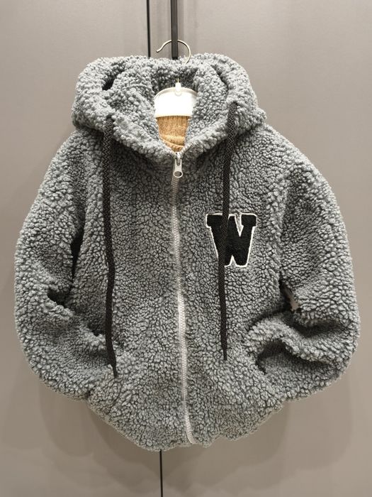 Речі на дівчинку