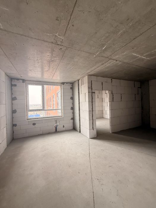 2х комнатная квартира на Сахарова идеальная планировка- азнос-9870$