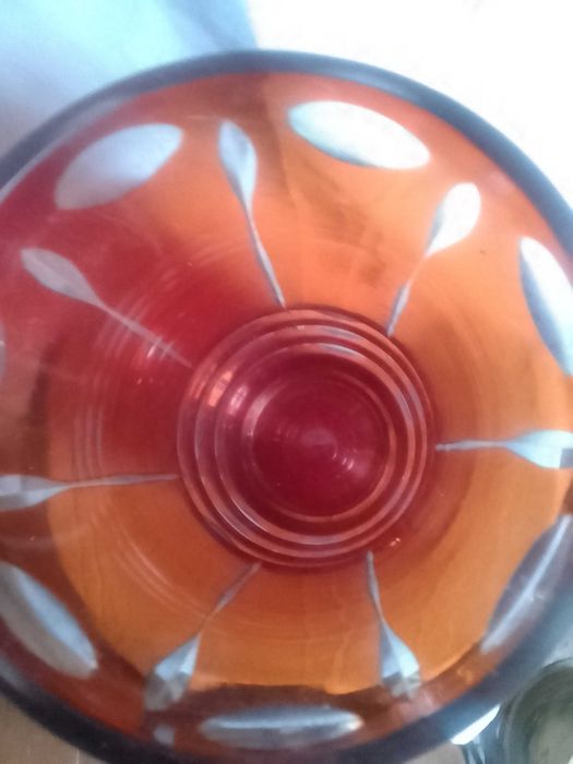 Вазы  из цветного стекла хрусталя