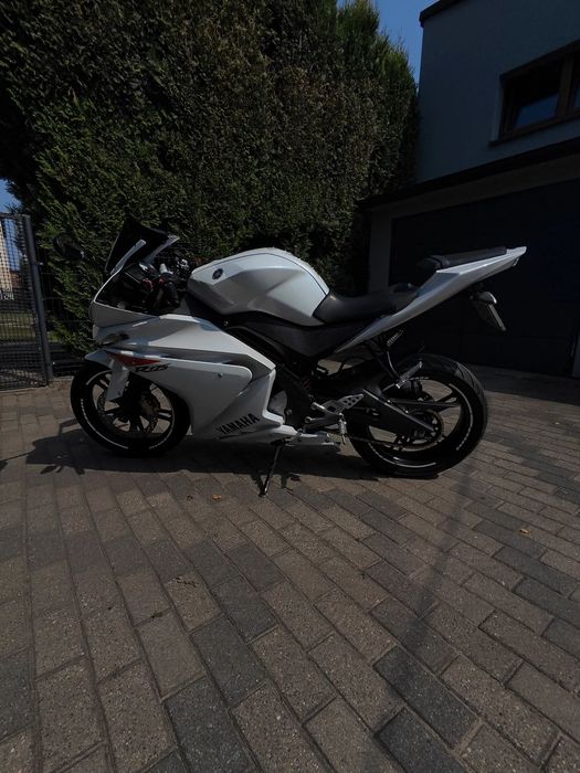 Yamaha R125 Yamaha YZF-R125 | 2010 | Po serwisie silnika | Nowe Pirelli |