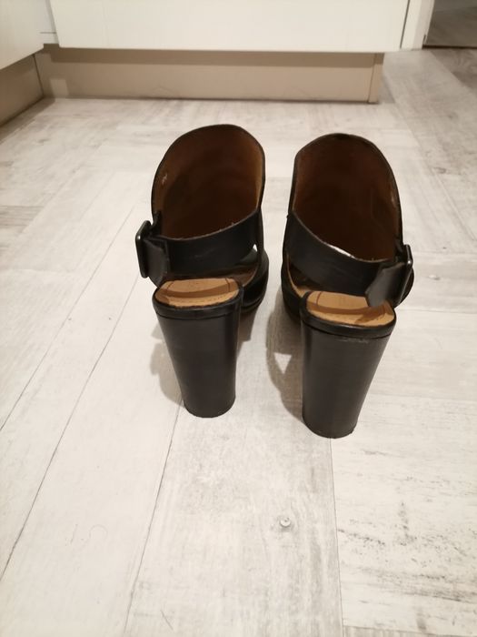 Sandały r41 Hilfiger, czarne wysokie eleganckie