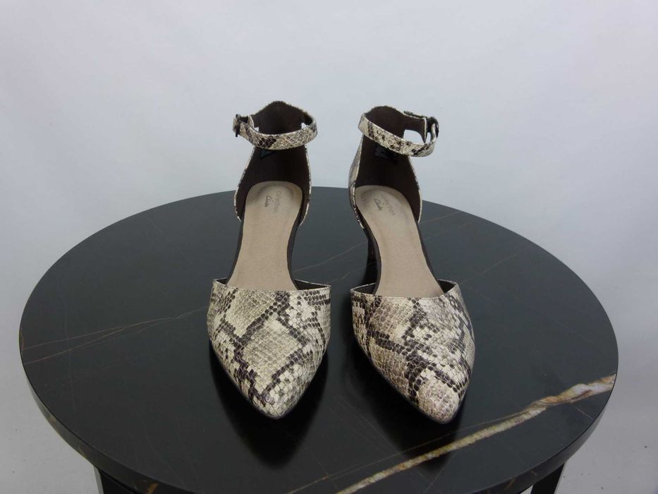 Clarks skórzane czółenka na obcasie skóra 41 - 27 cm