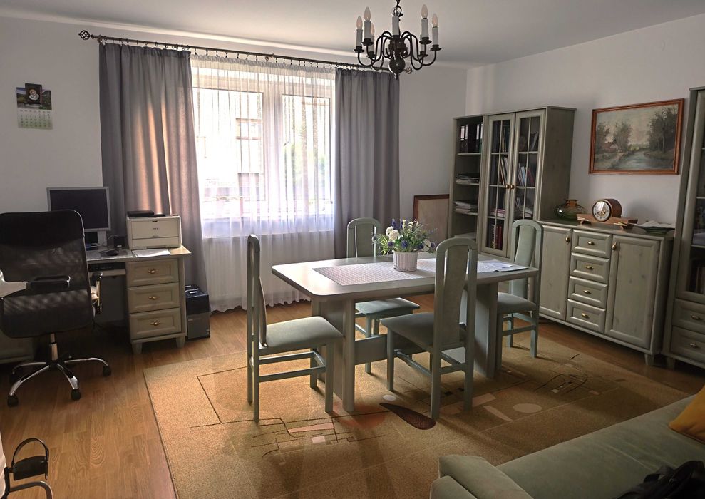 Dom wolnostojący w Biłgoraju, 215m2 z garażem