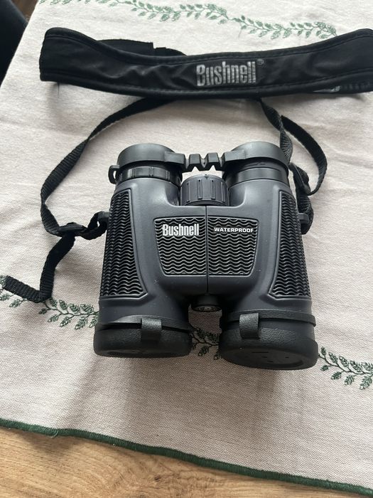 Lornetka Bushnell Waterproof 10x42