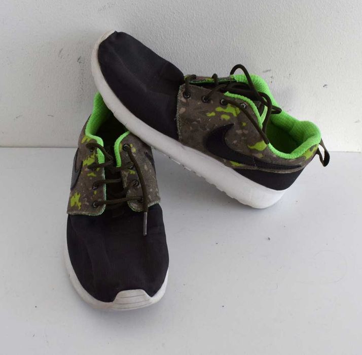 Buty Nike Roshe One Print Gs buty sneakersy 37 ,5 czarne
