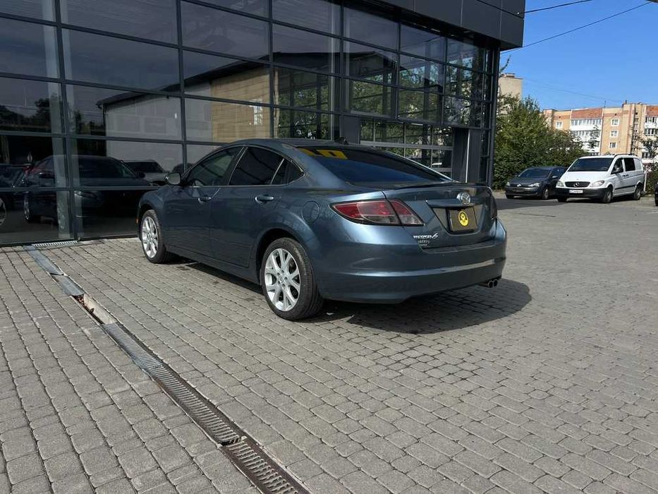 Mazda 6     2012