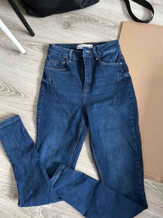 Jeansy high waist Medicine r.34