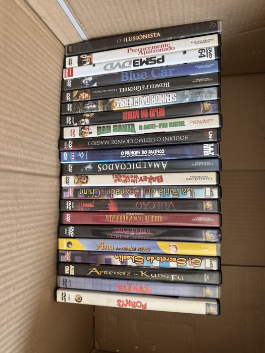 Vendo dvds em bom estado