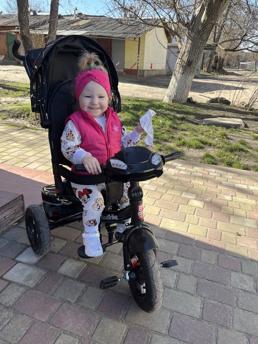 Дитячий велосипед з батьківською ручкоюBest Trike 6088F